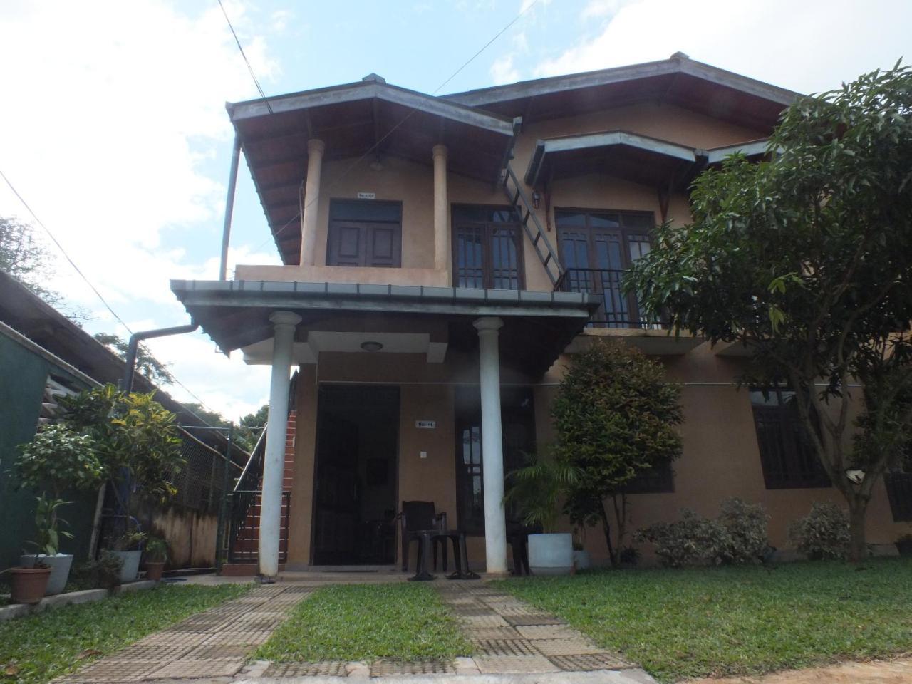 Hillsview Rest & Guest House Matale Dış mekan fotoğraf