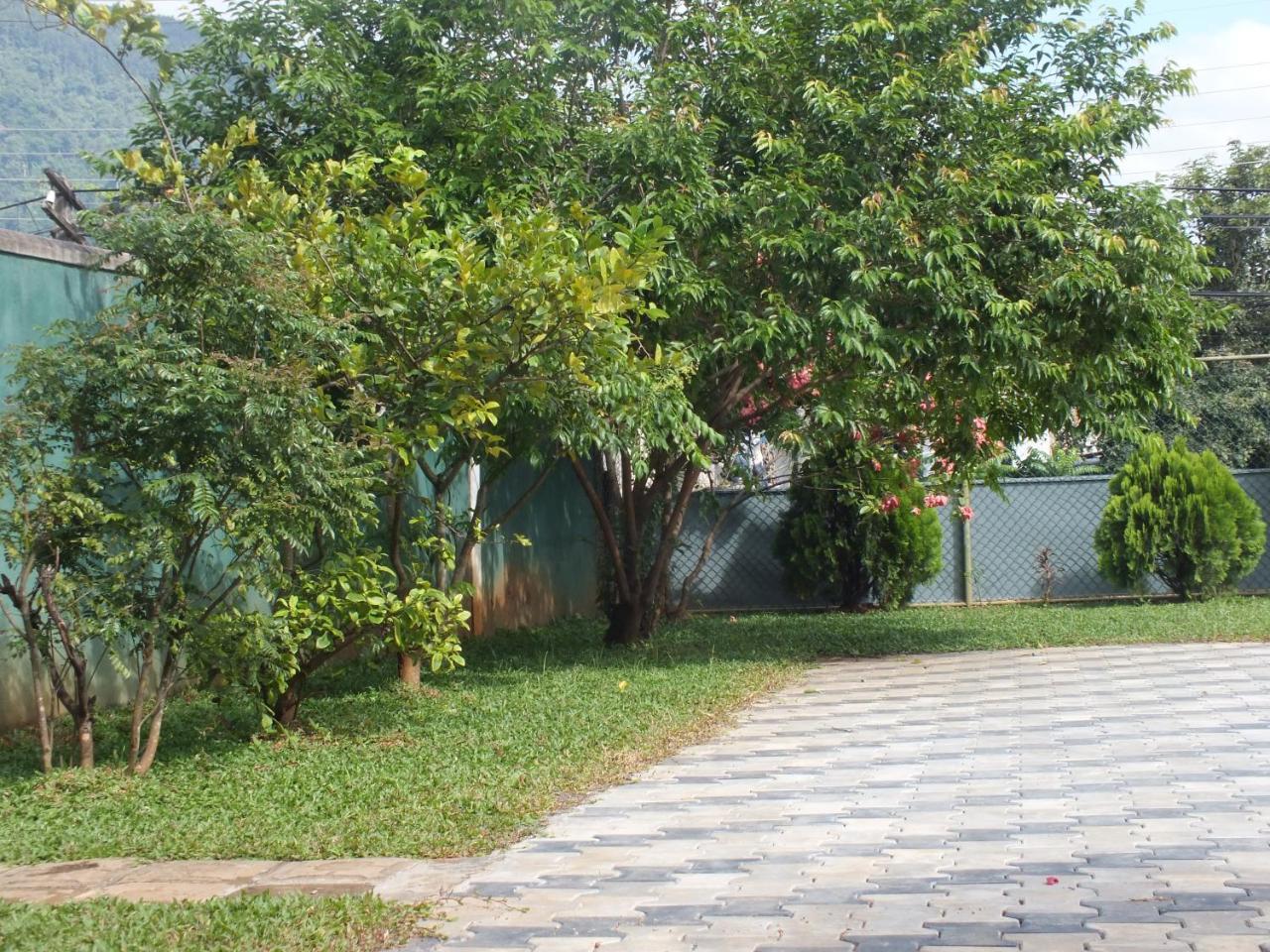 Hillsview Rest & Guest House Matale Dış mekan fotoğraf